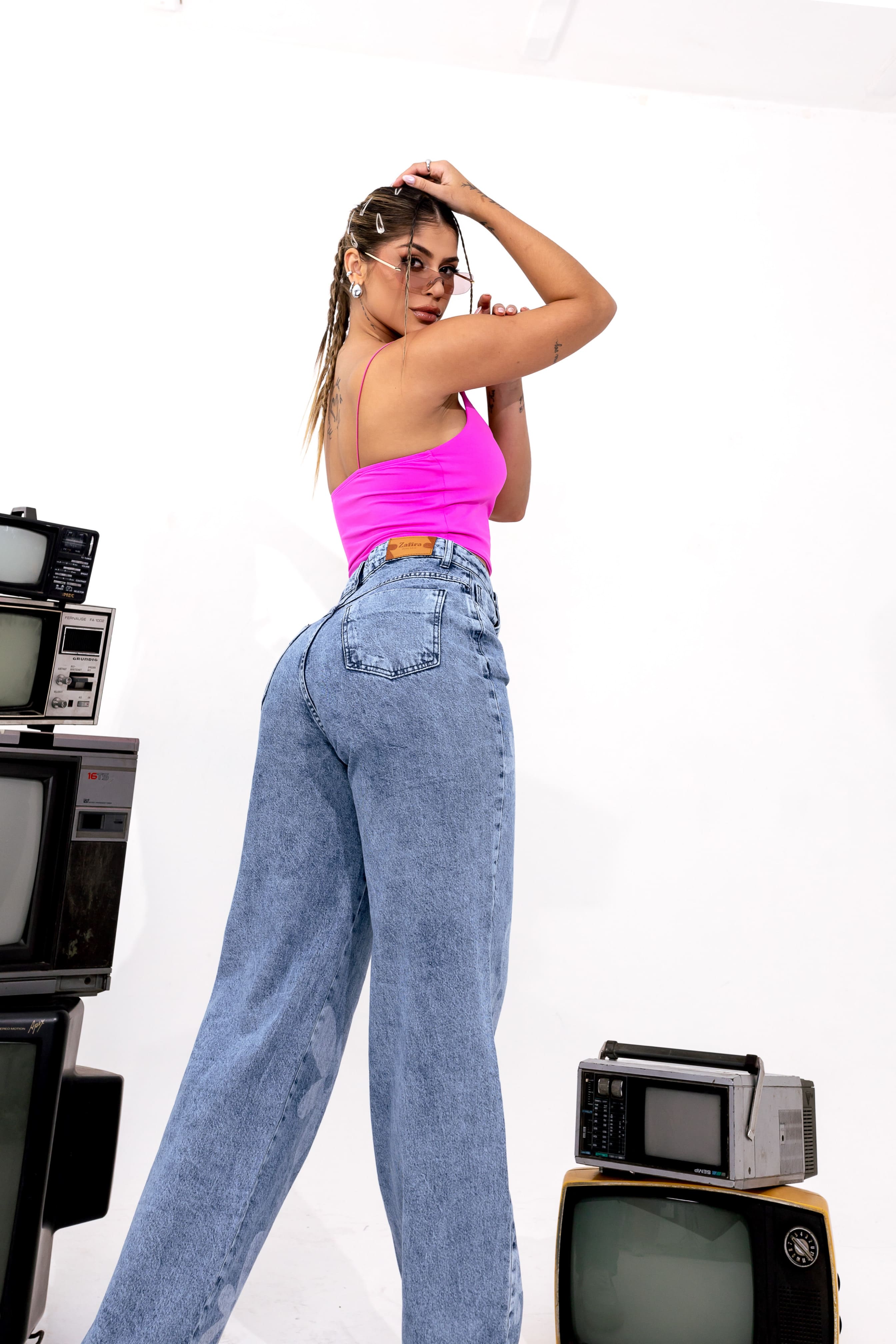 Calça Jeans Wide Leg - Flowers