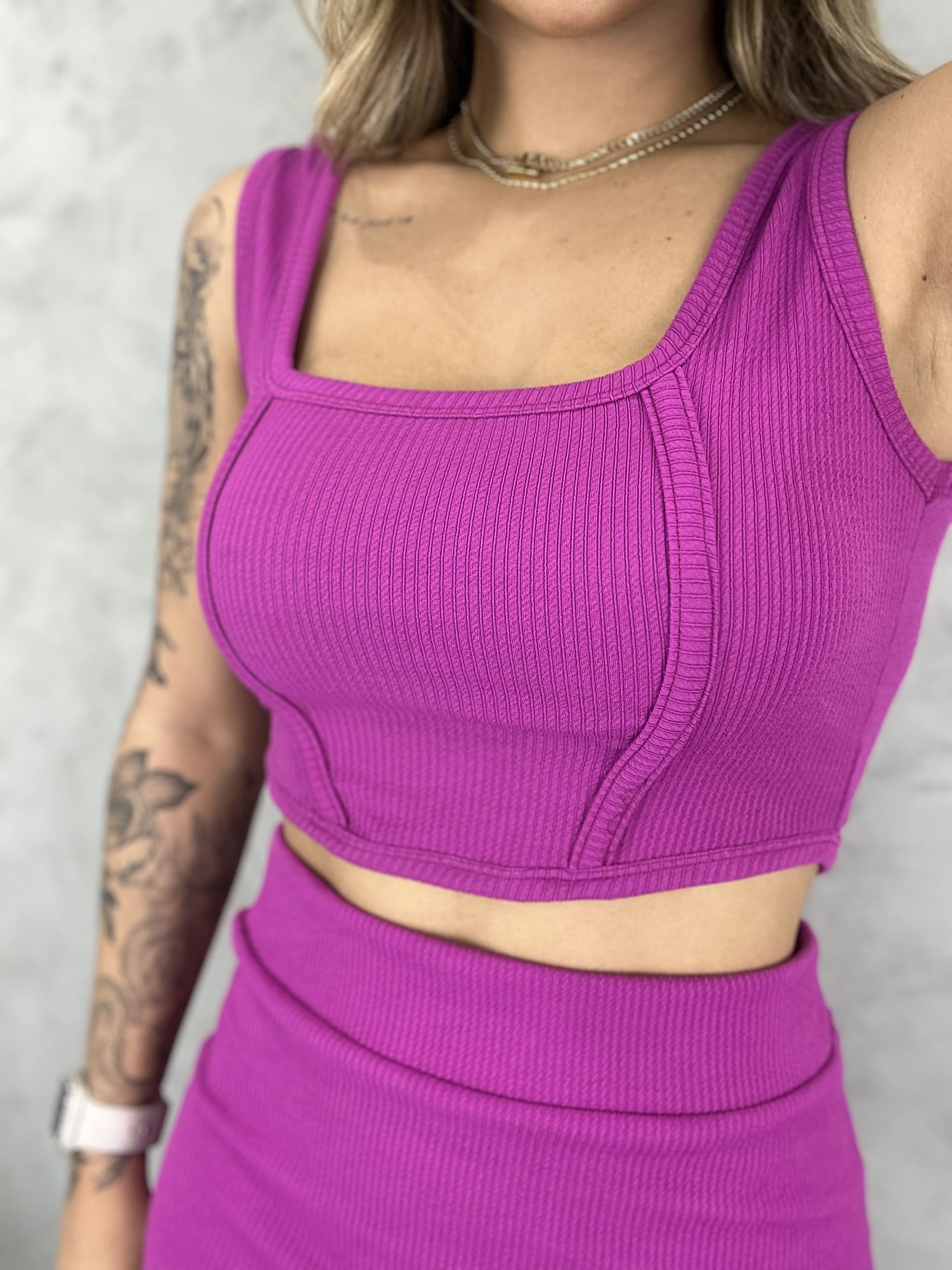 Conjunto Lilly Anarruga Cropped e Saia - CORES