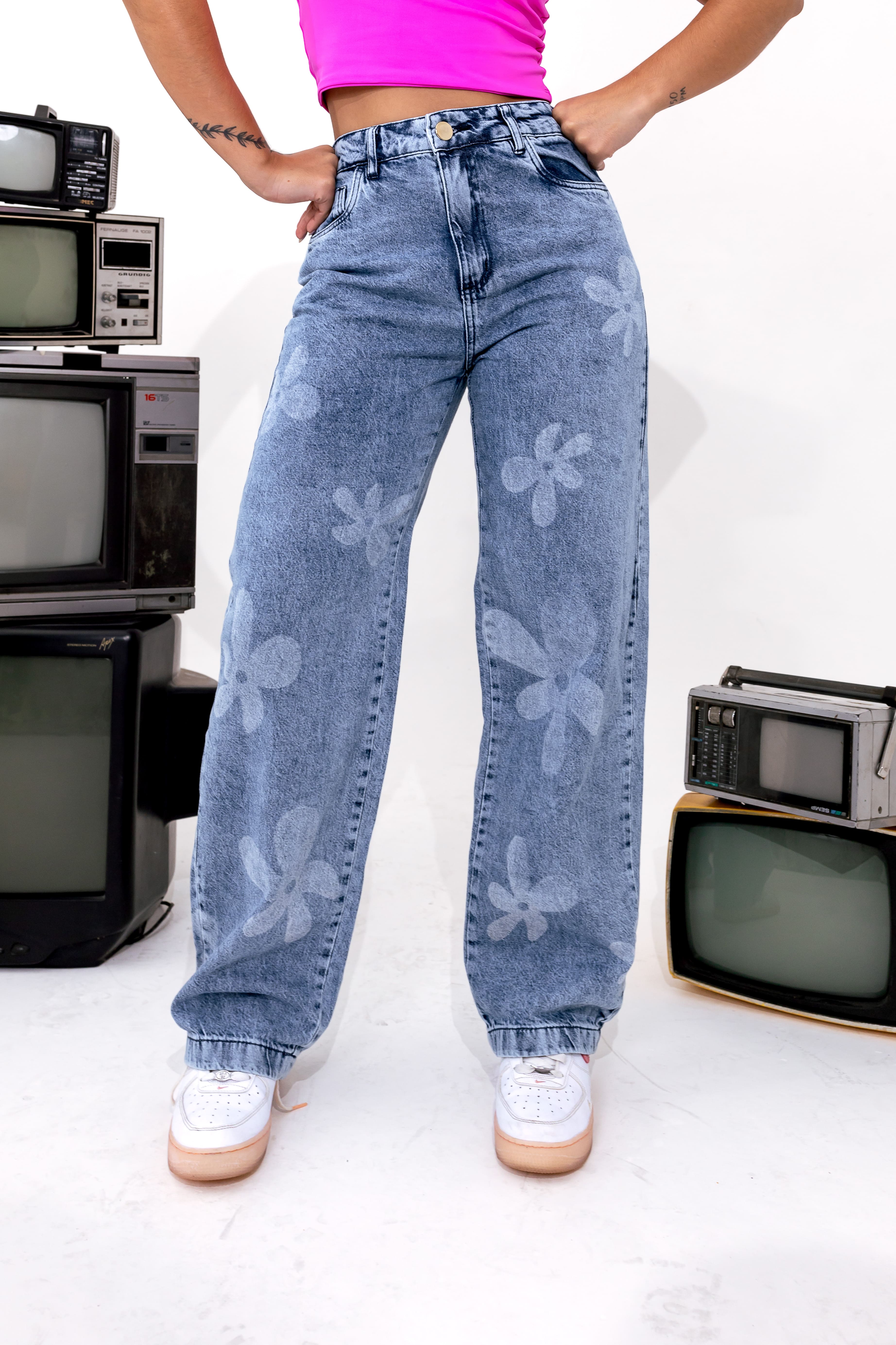 Calça Jeans Wide Leg - Flowers